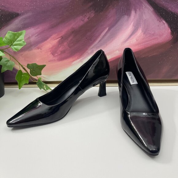 Steve Madden Womens Pointed Toe Kitten Heel Pumps in Black Patent 8.5 - Picture 3 of 10